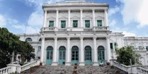ন্যাশনাল লাইব্রেরি, ভূত