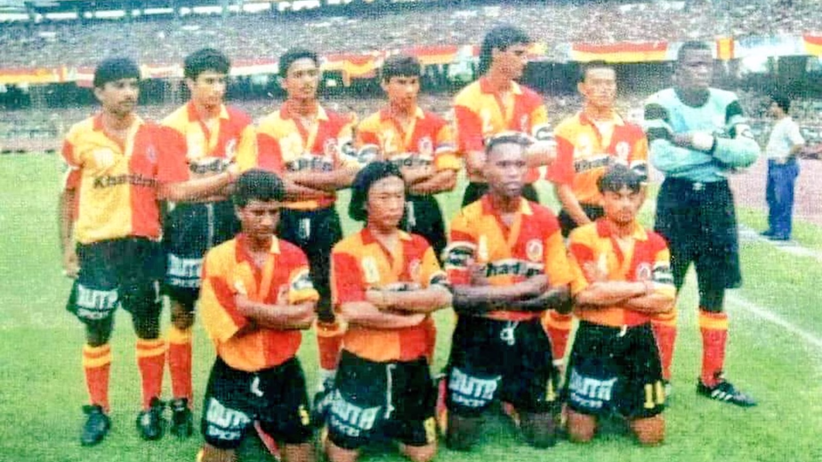 East Bengal vs Mohun Bagan: দর্শক সংখ্যা 137000, কী ঘটেছিল ঐতিহাসিক ডায়মন্ড ম্যাচে? 1 East Bengal vs Mohun Bagan