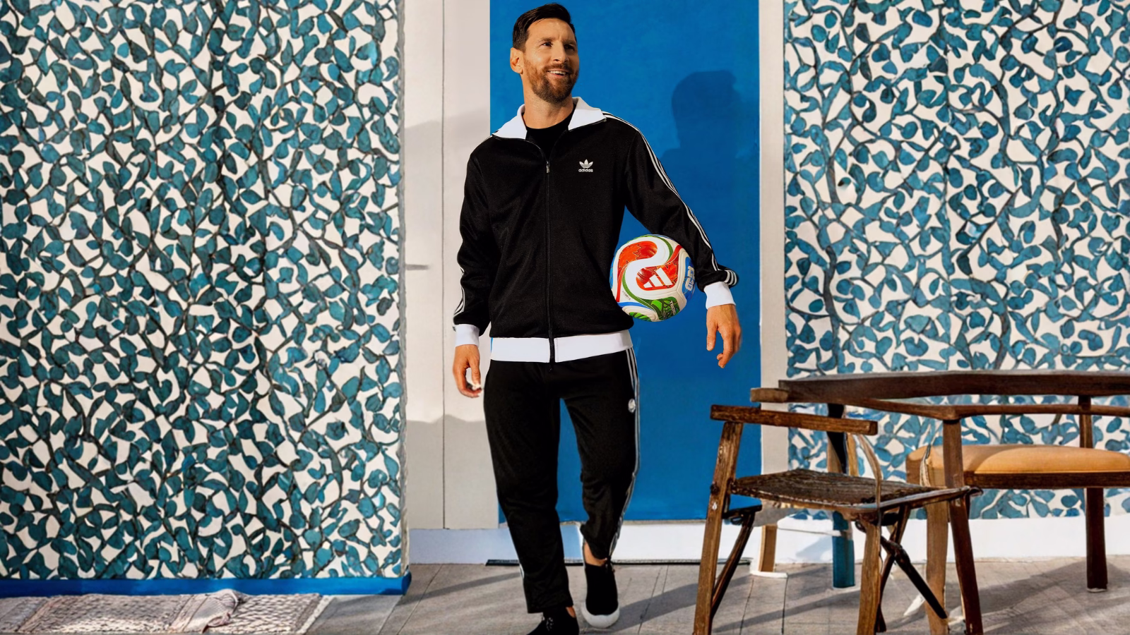 FIFA World Cup 2026 Ball: সংষ্কৃতির সঙ্গে প্রযুক্তির মিশ্রণ, বিশ্বকাপের জন্য নতুন বল আনল ফিফা, জেনে নিন বিস্তারিত 3 Lionel Messi fifa world cup ball