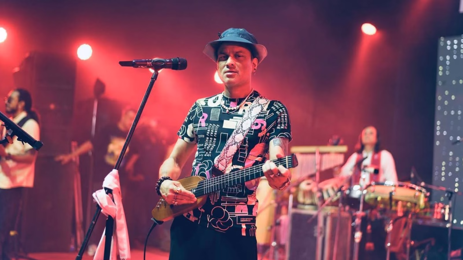 Zubeen Garg Roi Roi Binale: রিলিজ়েই বাজিমাত, রৈ রৈ বিনালে দিয়ে ফের জীবিত জ়ুবিন 1 Zubeen Garg Roi Roi Binale